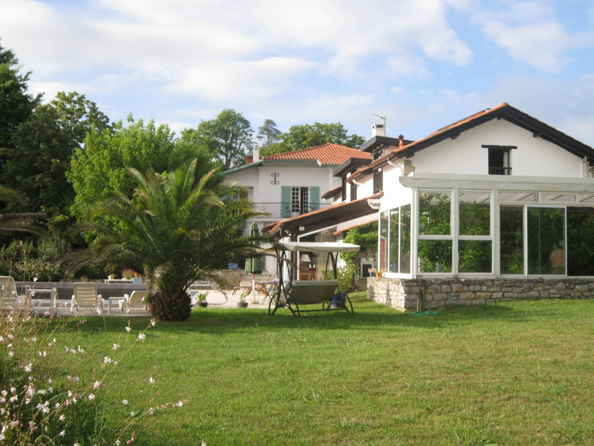 Bed and Breakfast Domaine de Millox à Saint-André-de-Seignaux Extérieur photo